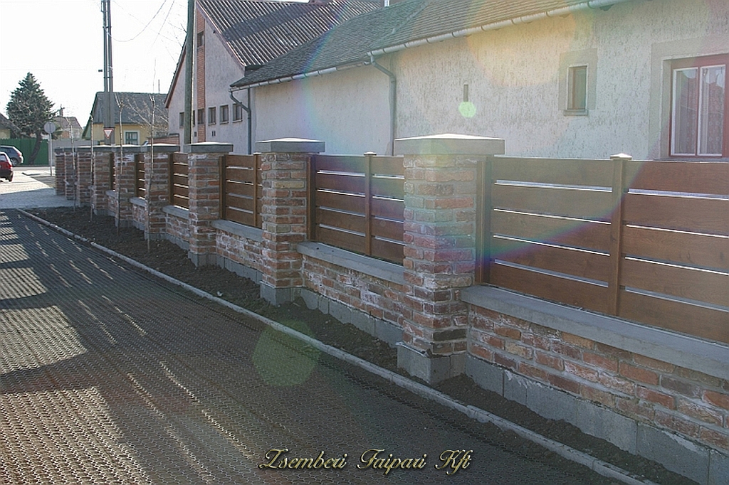 Center söröző Szentes Rákóczi utca - 32.jpg